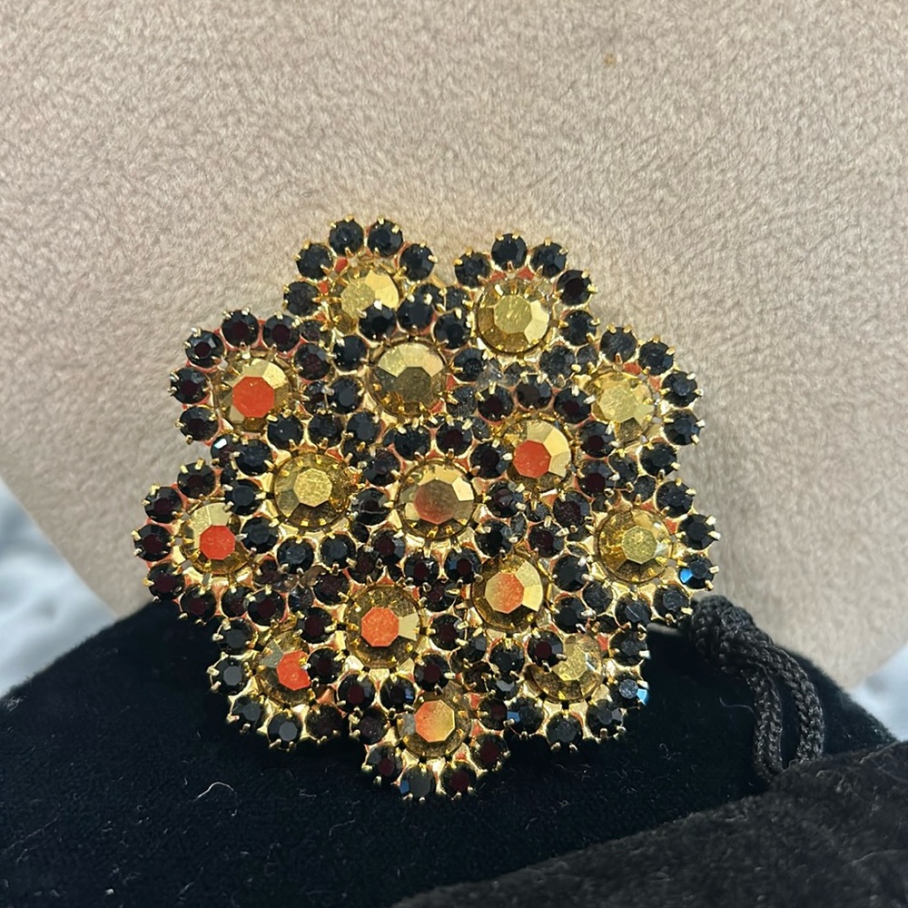 Stunning  Vintage Gold & Black Crystal Brooch-Boutique